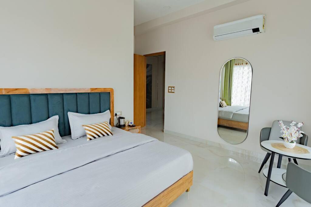 The Sage Villa - Luxury Homestay In Dehradun Extérieur photo