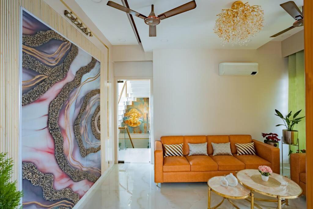 The Sage Villa - Luxury Homestay In Dehradun Extérieur photo