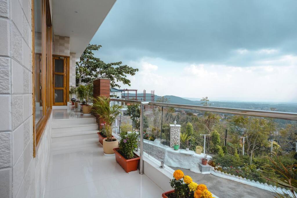 The Sage Villa - Luxury Homestay In Dehradun Extérieur photo